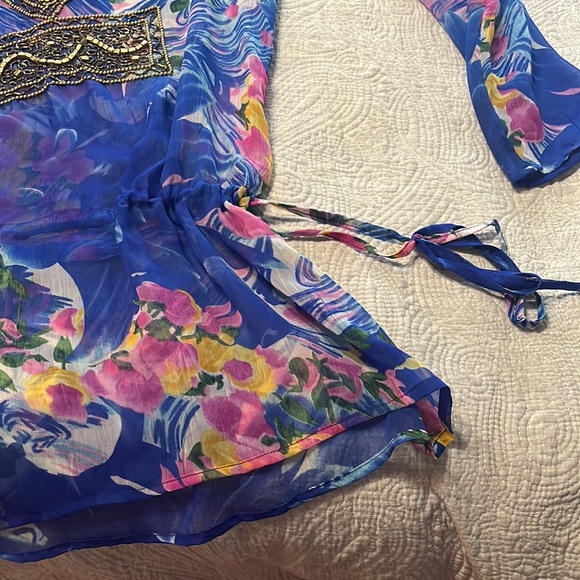 Custom Made Indian Style Blue Floral Tunic - Fits Size Small to Medium - Picture 7 of 7